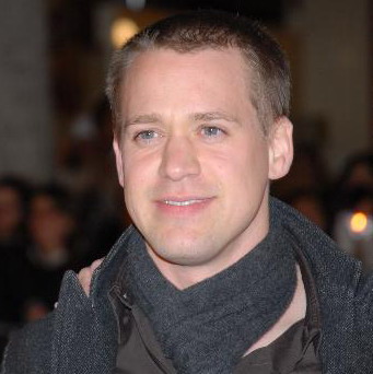 FamousPeopleFacts - T. R. Knight