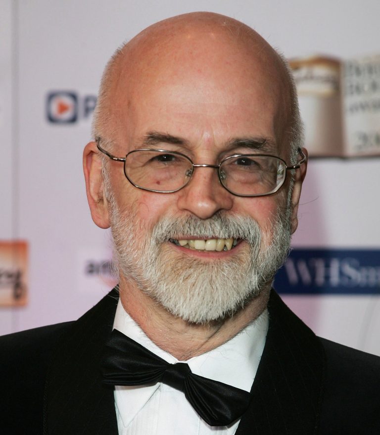 FamousPeopleFacts - Terry Pratchett