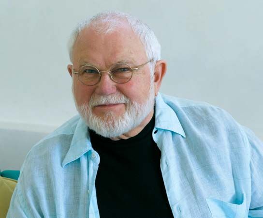 FamousPeopleFacts - Tomie dePaola