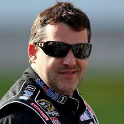 FamousPeopleFacts - Tony Stewart