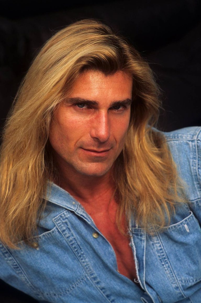 FamousPeopleFacts - Fabio Lanzoni