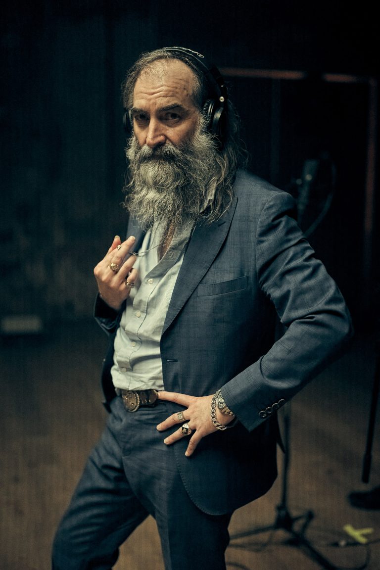 FamousPeopleFacts - Warren Ellis