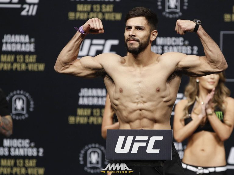 FamousPeopleFacts - Yair Rodriguez