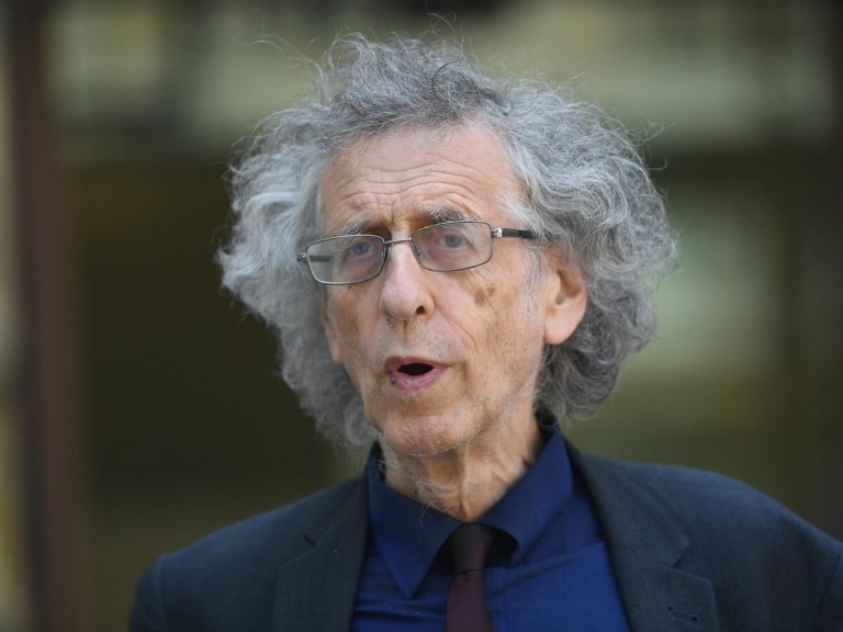 FamousPeopleFacts - Piers Corbyn