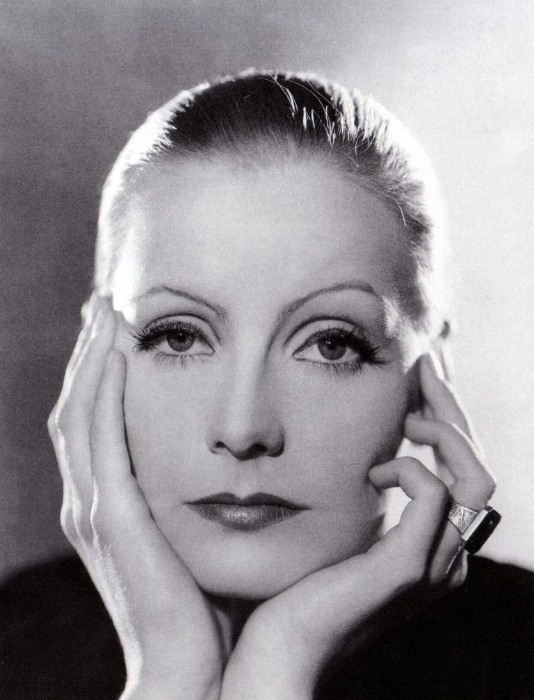 FamousPeopleFacts - Greta Garbo