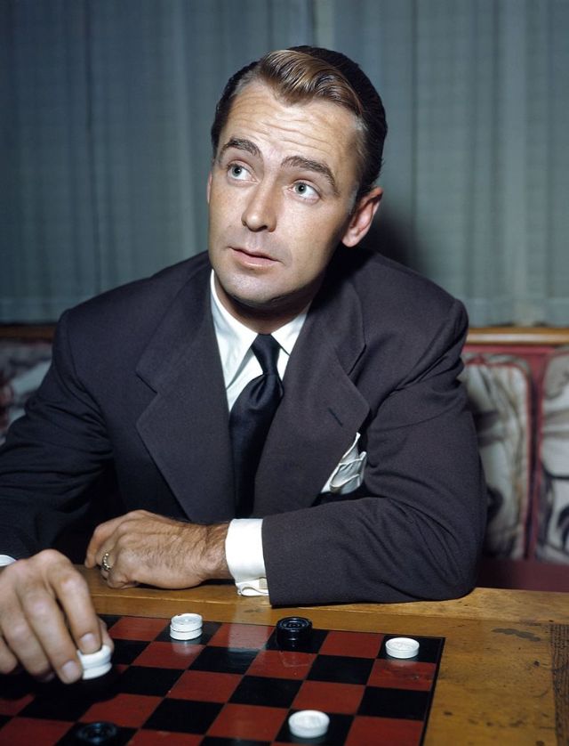 FamousPeopleFacts - Alan Ladd