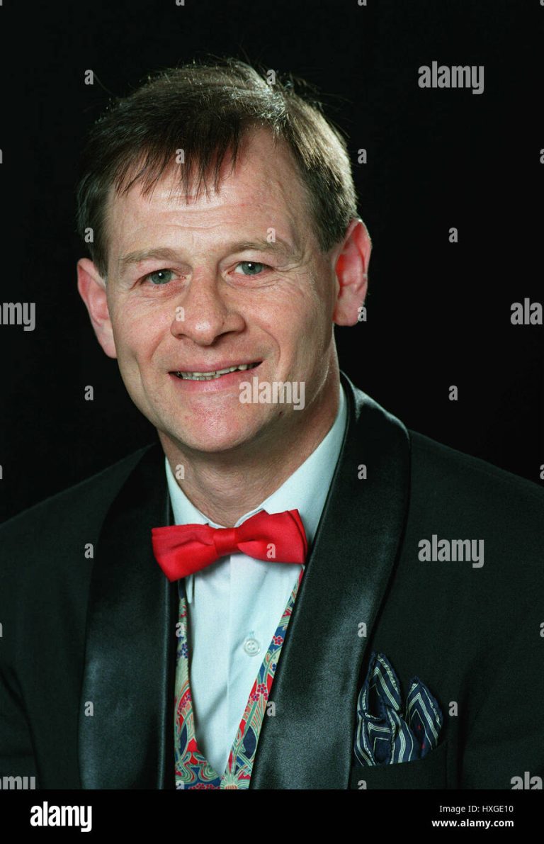 FamousPeopleFacts - Alex Higgins