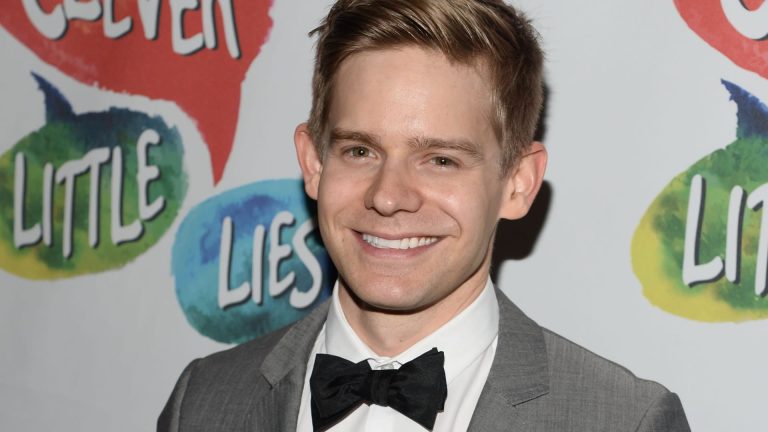 FamousPeopleFacts - Andrew Keenan-Bolger