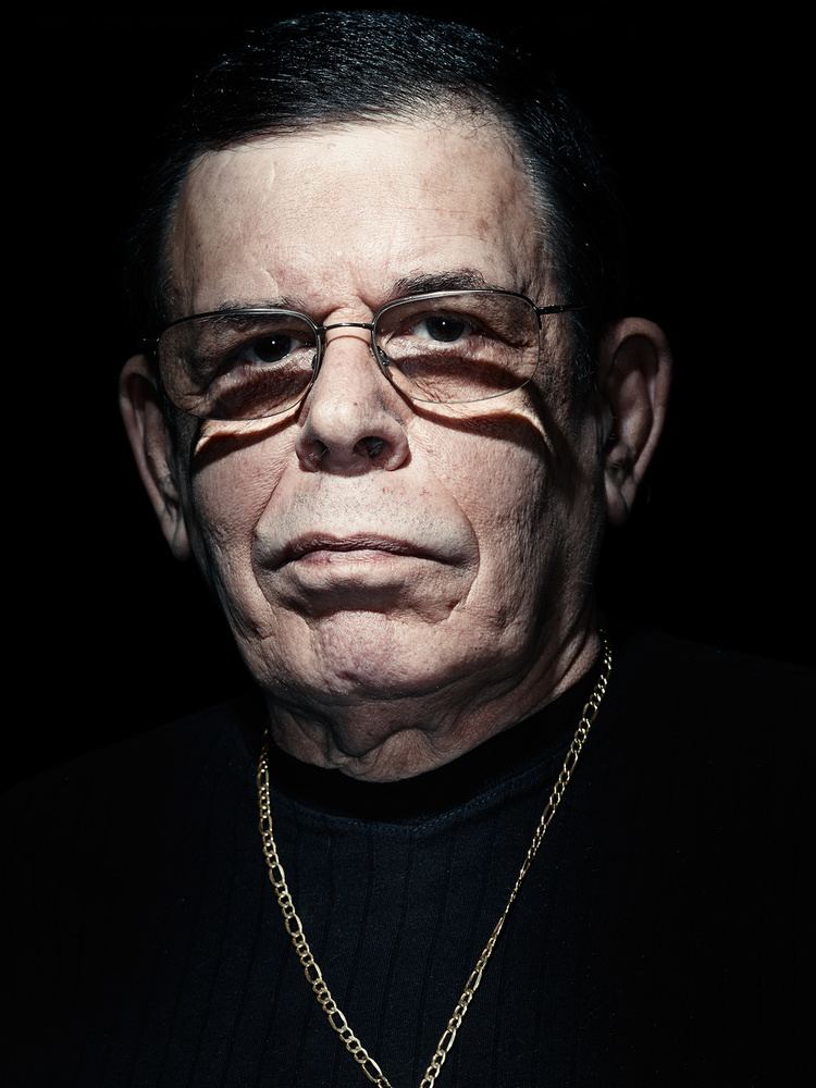 FamousPeopleFacts - Art Bell