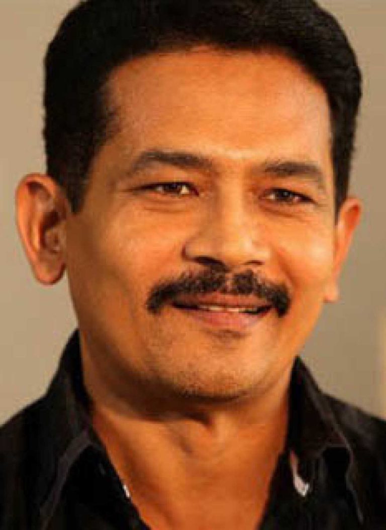 FamousPeopleFacts - Atul Kulkarni