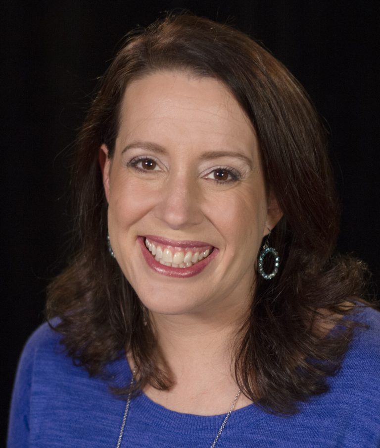 FamousPeopleFacts - Julia Quinn