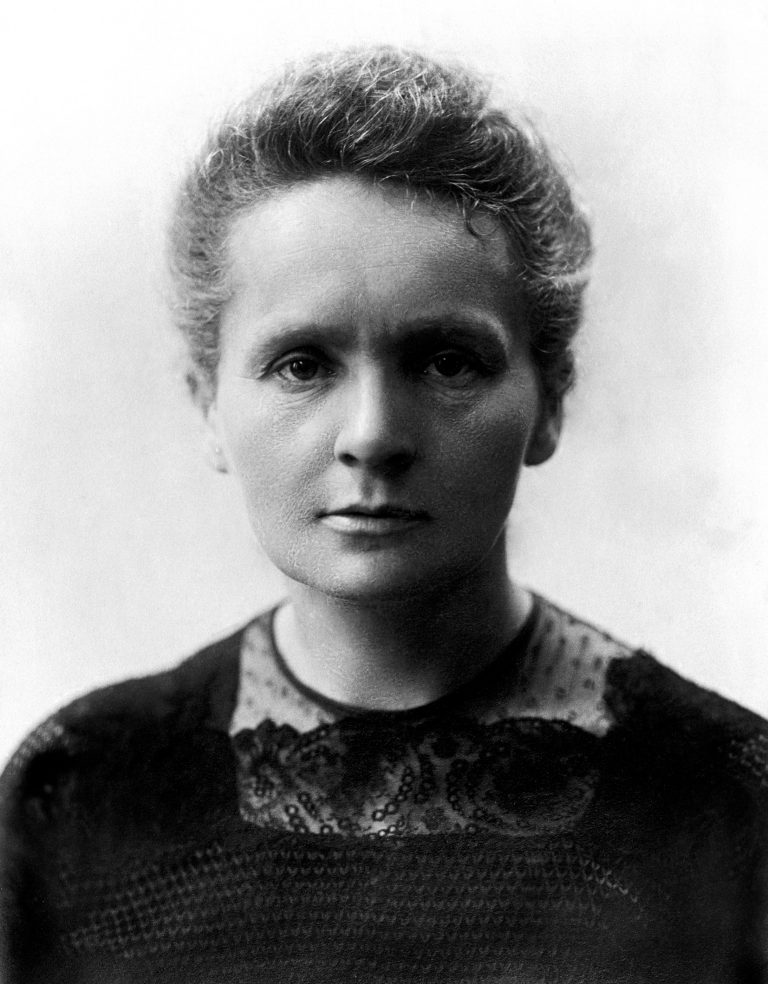 FamousPeopleFacts - Marie Curie