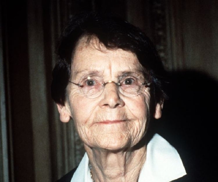 FamousPeopleFacts - Barbara McClintock