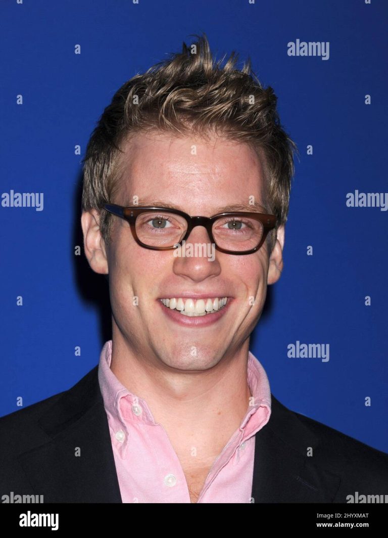 FamousPeopleFacts - Barrett Foa