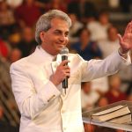 FamousPeopleFacts - Benny Hinn