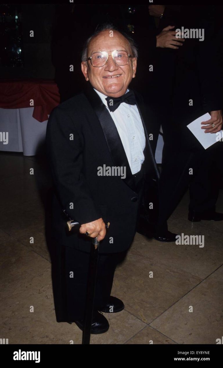 FamousPeopleFacts - Billy Barty