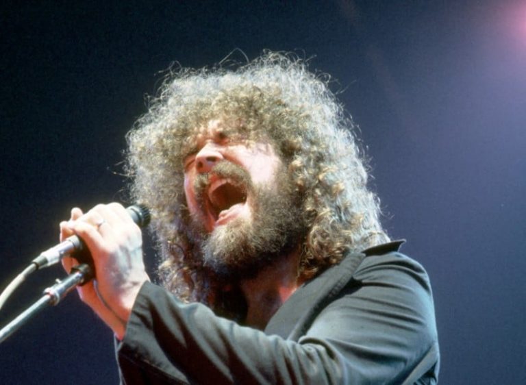 FamousPeopleFacts - Brad Delp