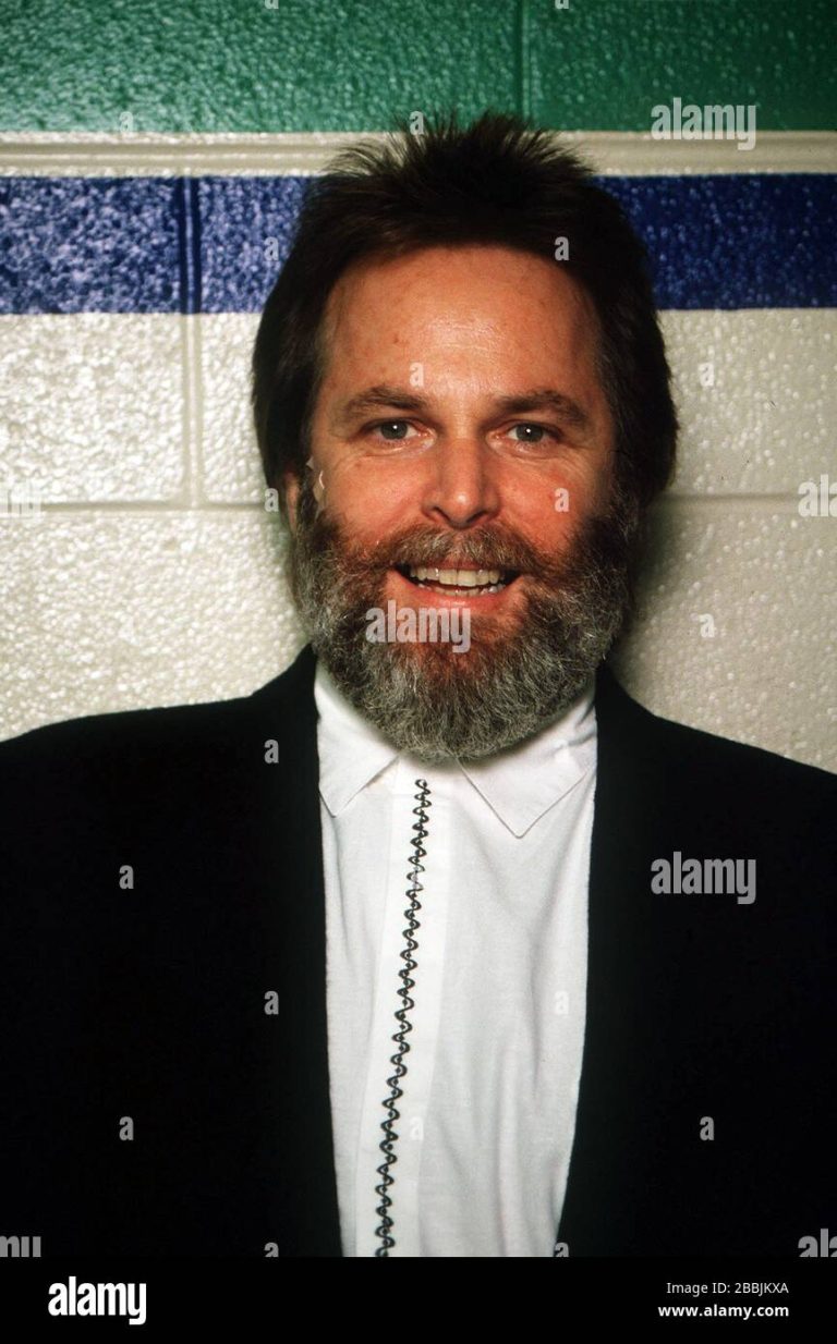 FamousPeopleFacts - Carl Wilson