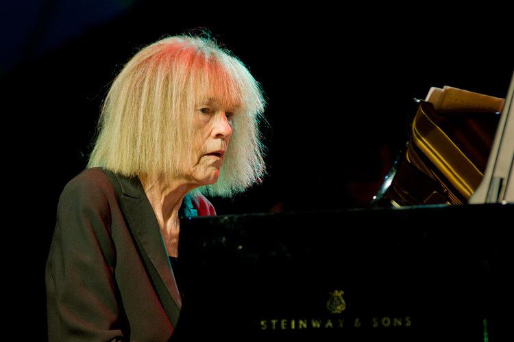 FamousPeopleFacts - Carla Bley