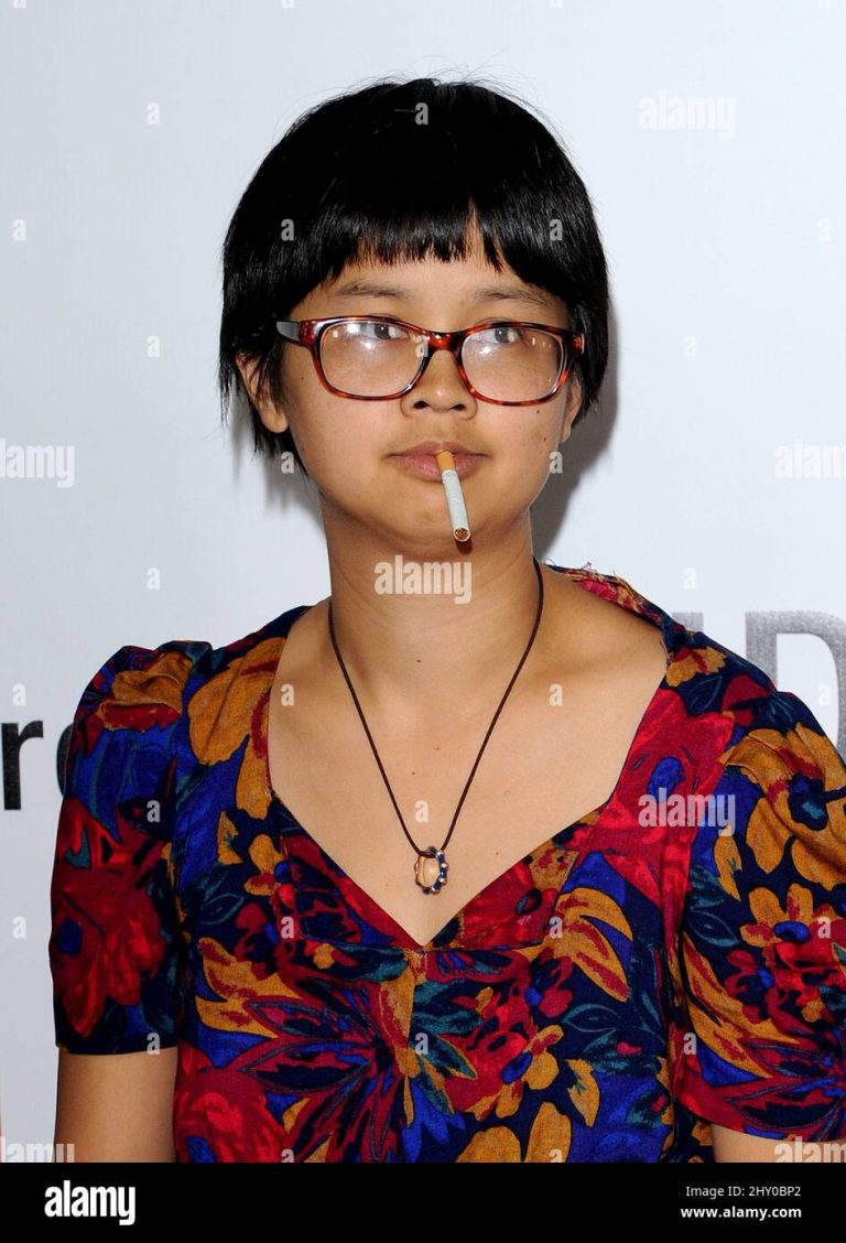 FamousPeopleFacts - Charlyne Yi