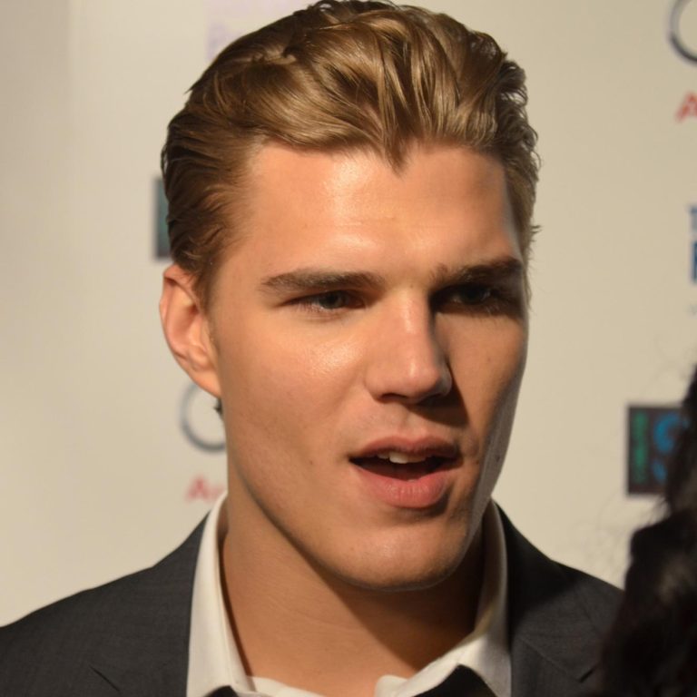 FamousPeopleFacts - Chris Zylka