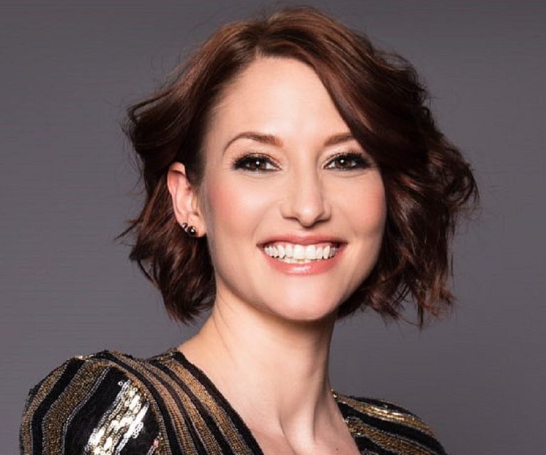 FamousPeopleFacts - Chyler Leigh