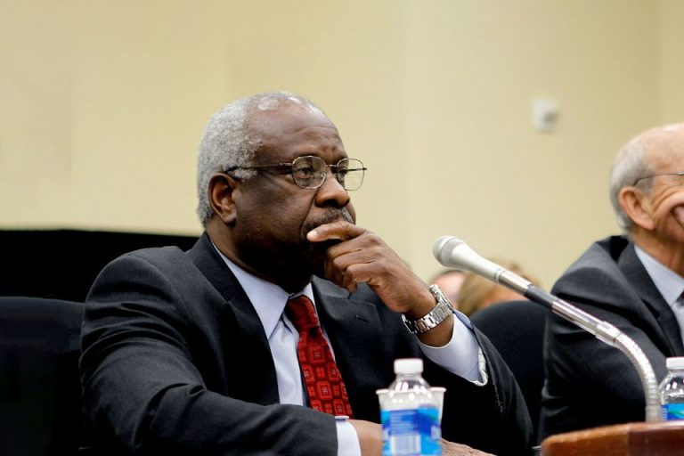 FamousPeopleFacts - Clarence Thomas