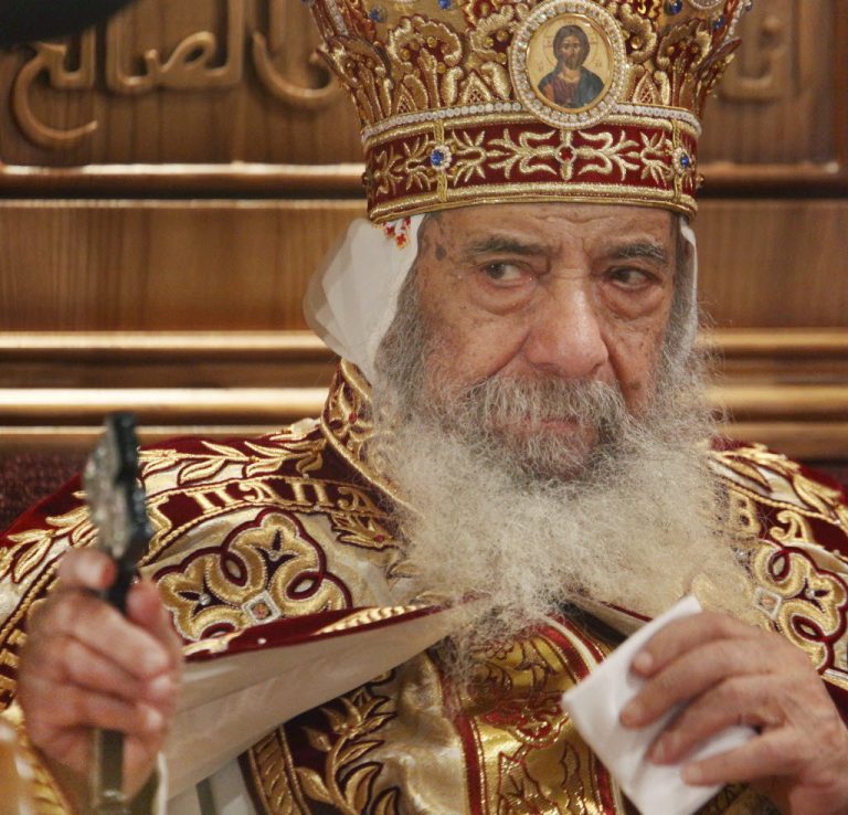 FamousPeopleFacts - Pope Shenouda III