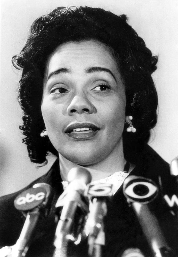 FamousPeopleFacts - Coretta Scott King