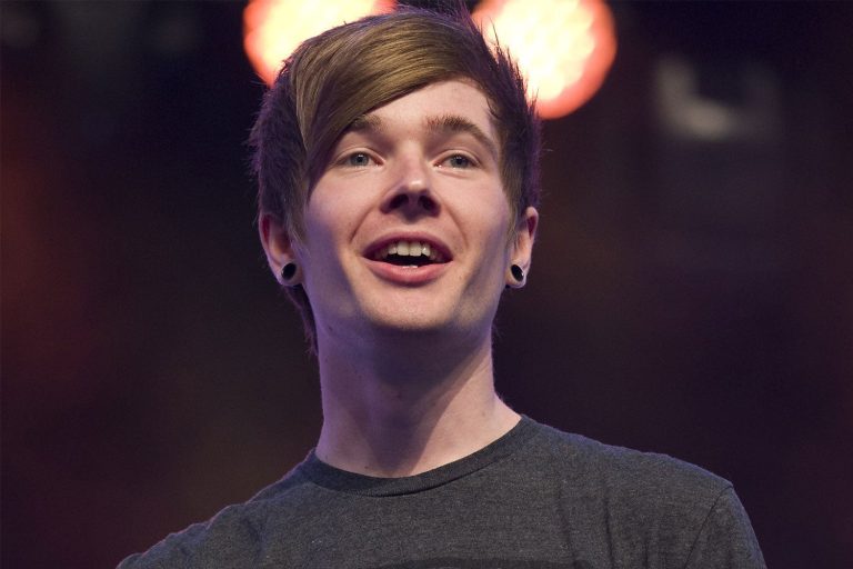 FamousPeopleFacts - DanTDM