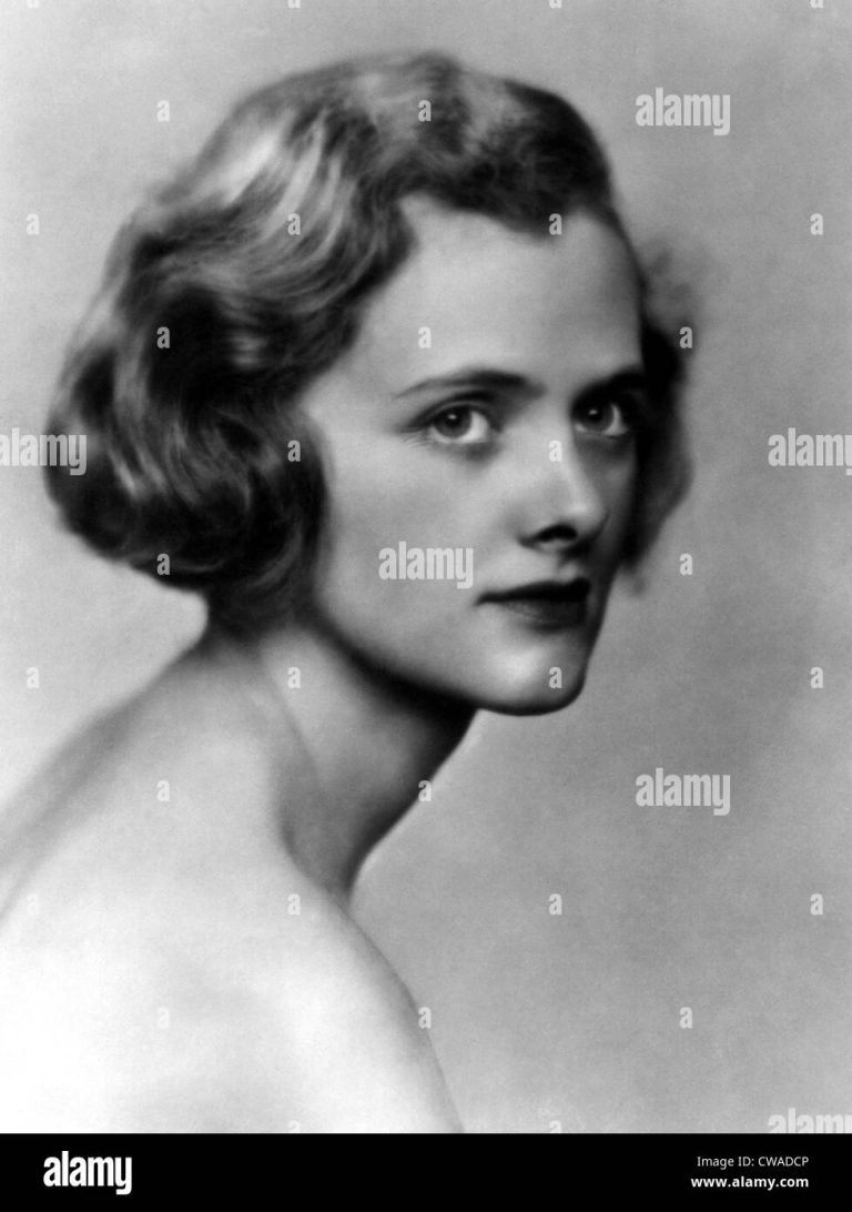 FamousPeopleFacts - Daphne du Maurier