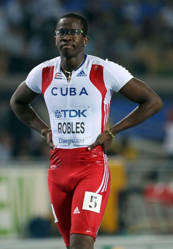 FamousPeopleFacts - Dayron Robles