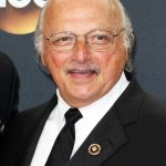 FamousPeopleFacts - Dennis Franz