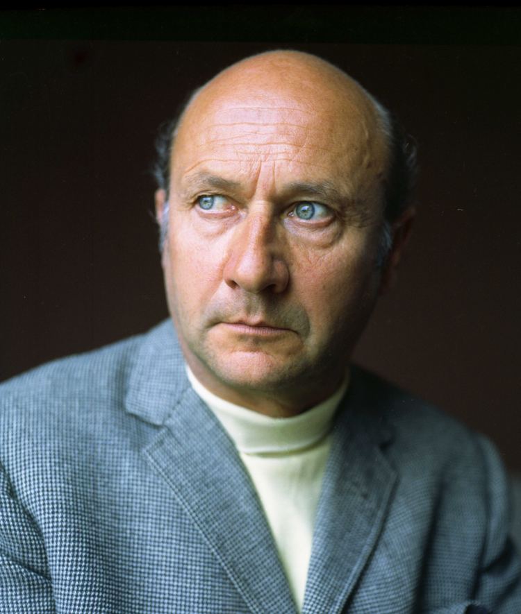 FamousPeopleFacts - Donald Pleasence