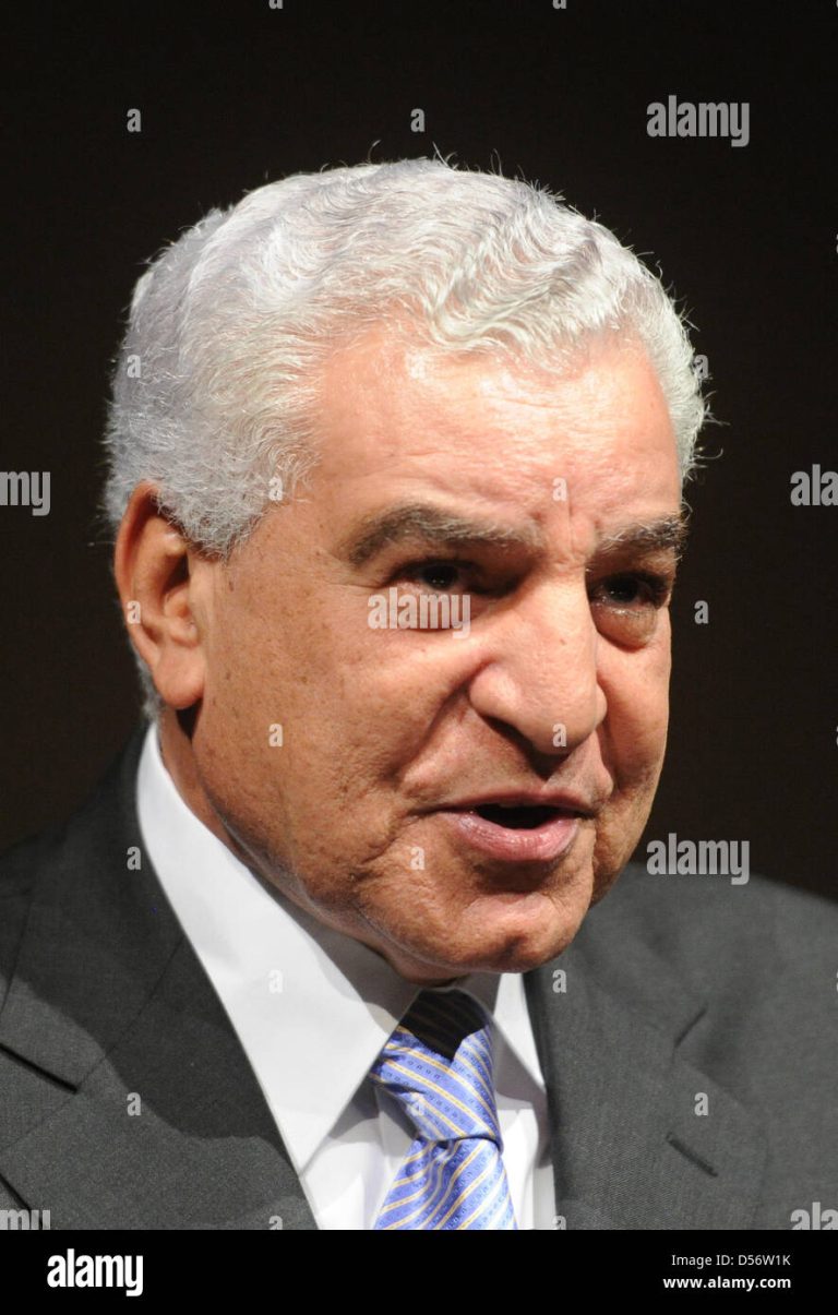 FamousPeopleFacts - Zahi Hawass