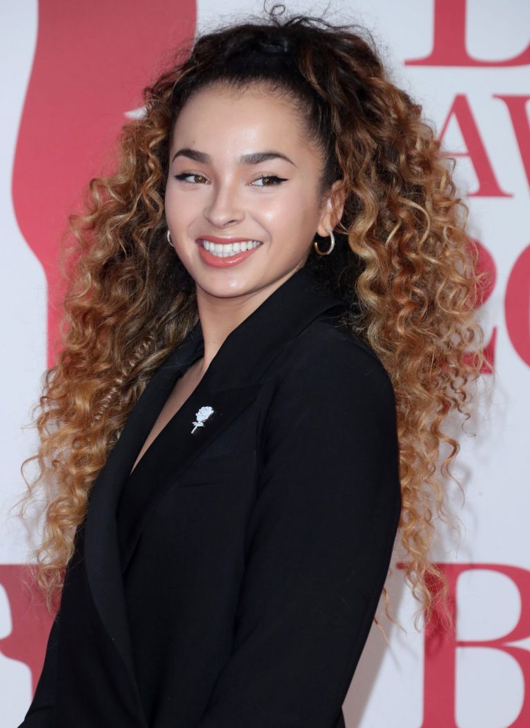 FamousPeopleFacts - Ella Eyre