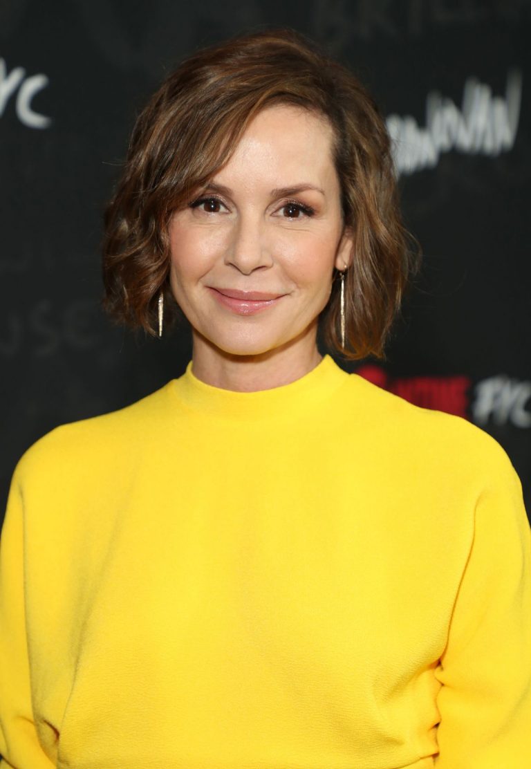 FamousPeopleFacts - Embeth Davidtz