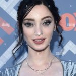 FamousPeopleFacts - Emma Dumont