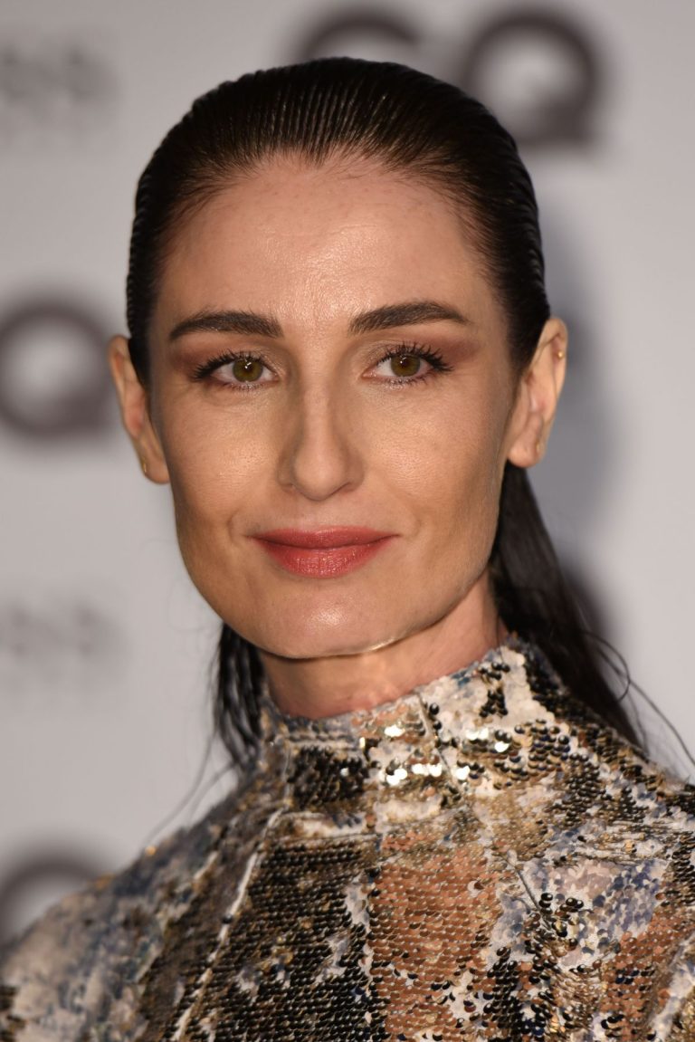 FamousPeopleFacts - Erin O’Connor