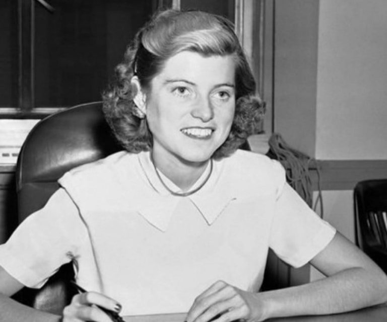 FamousPeopleFacts - Eunice Kennedy Shriver