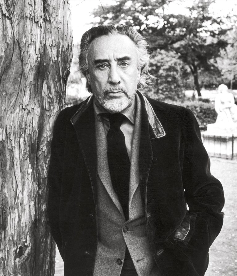 FamousPeopleFacts - Romain Gary