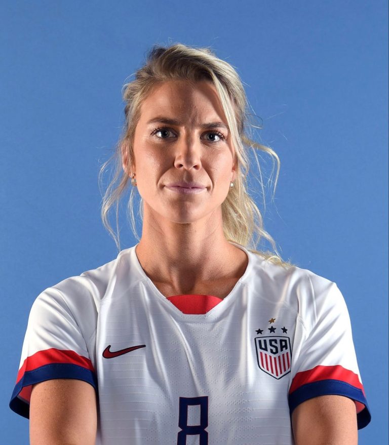 FamousPeopleFacts - Julie Ertz