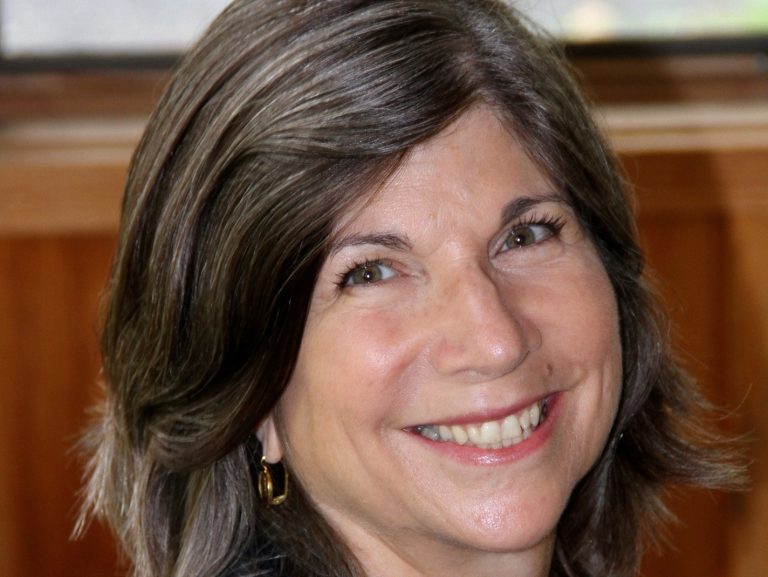 FamousPeopleFacts - Anna Quindlen