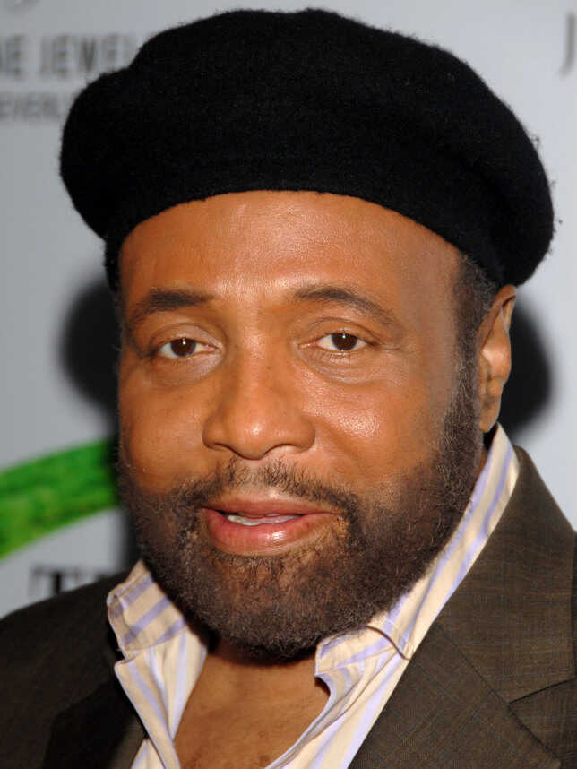 FamousPeopleFacts - Andrae Crouch