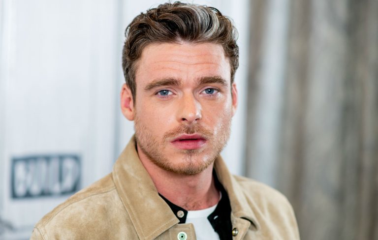 FamousPeopleFacts - Richard Madden