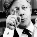 FamousPeopleFacts - Helmut Schmidt