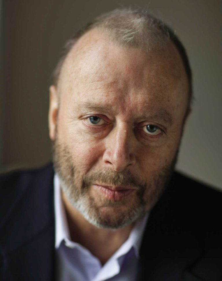 FamousPeopleFacts - Christopher Hitchens