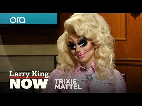 FamousPeopleFacts - Trixie Mattel