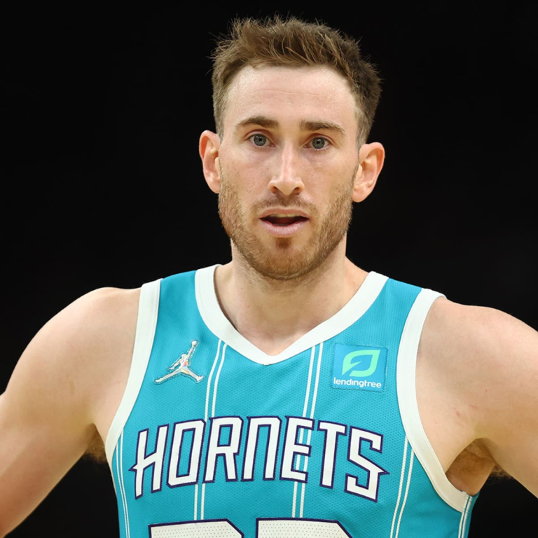 FamousPeopleFacts - Gordon Hayward