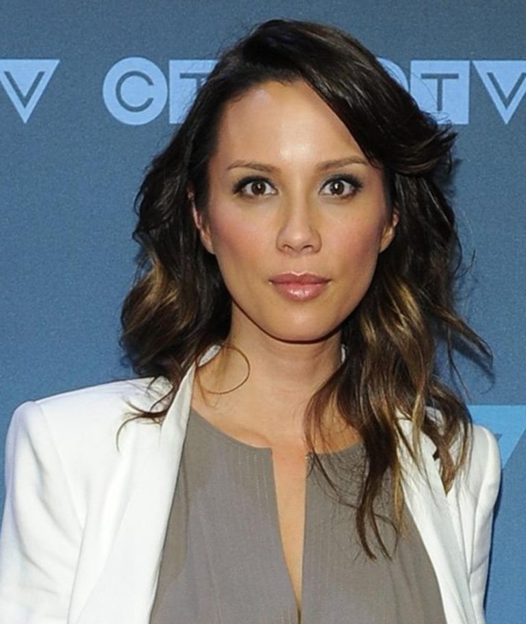 FamousPeopleFacts - Lexa Doig